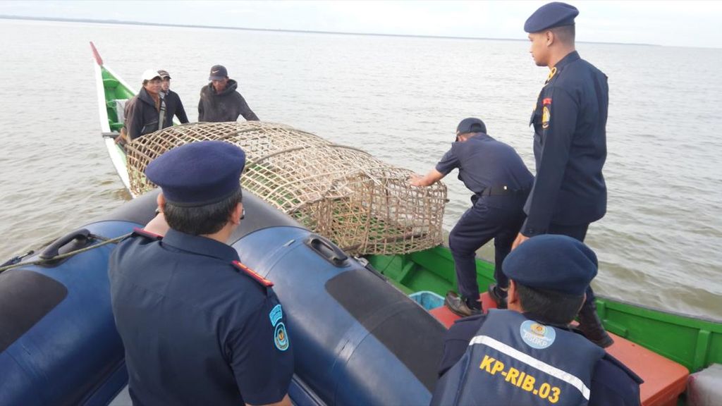 KKP Mengungkap Penyebab Utama Maraknya Pencurian Ikan oleh Kapal Asing di Perairan Indonesia